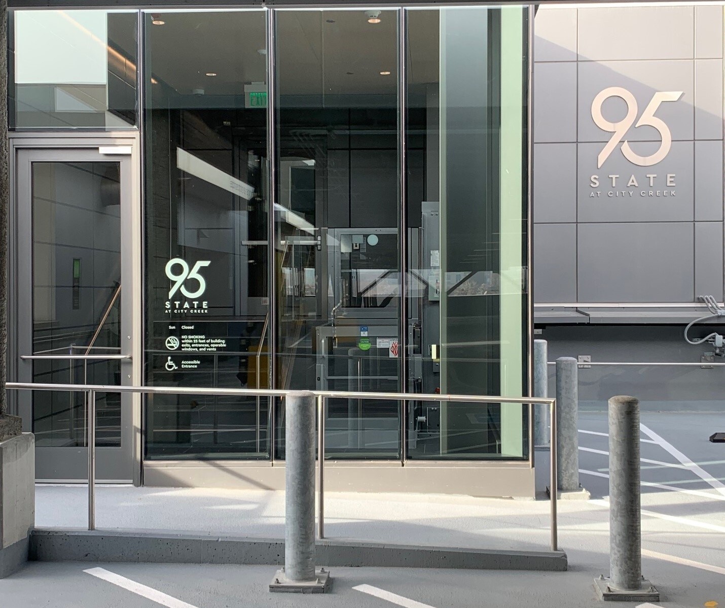 Harmon's Parking - 95 State Entrance